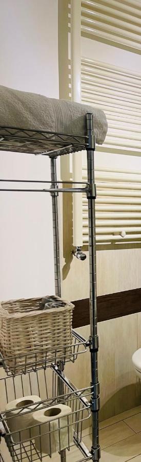 Ground Floor City Center 85 Барі Екстер'єр фото