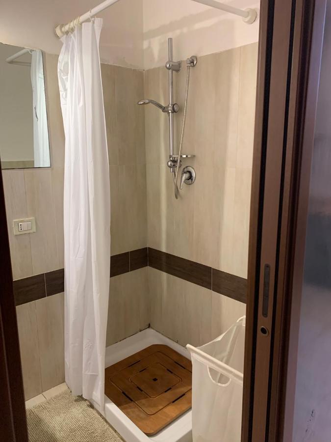 Ground Floor City Center 85 Барі Екстер'єр фото